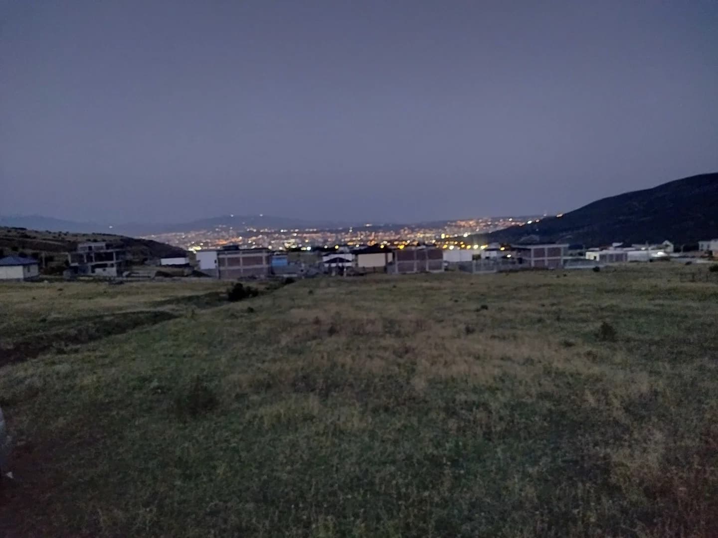 იყიდება მიწის ნაკვეთი სოფ. დიღომი
