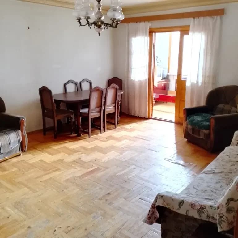 იყიდება 3 ოთახიანი ბინა ლისში