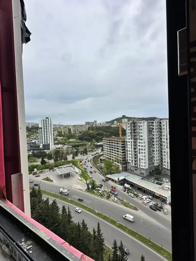 იყიდება 3 ოთახიანი ბინა გლდანში (ფოტო 5)