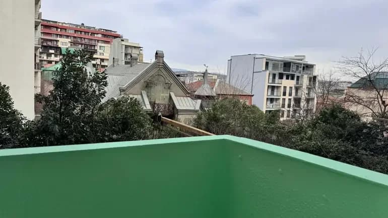 ქირავდება 1 ოთახიანი ბინა საბურთალოზე (ფოტო 5)
