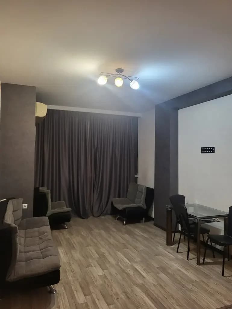 ქირავდება 1 ოთახიანი ბინა დიდუბეში