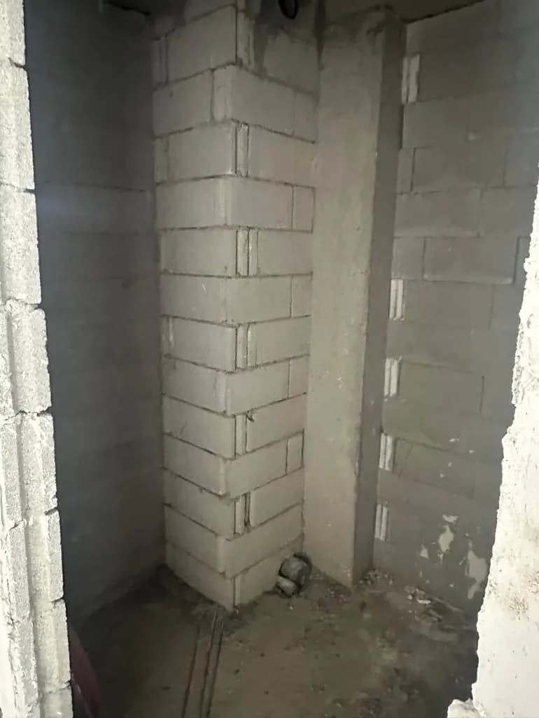 იყიდება 1 ოთახიანი ბინა ბაგებში