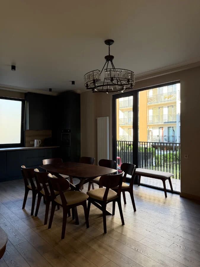 იყიდება 3 ოთახიანი ბინა ლისში